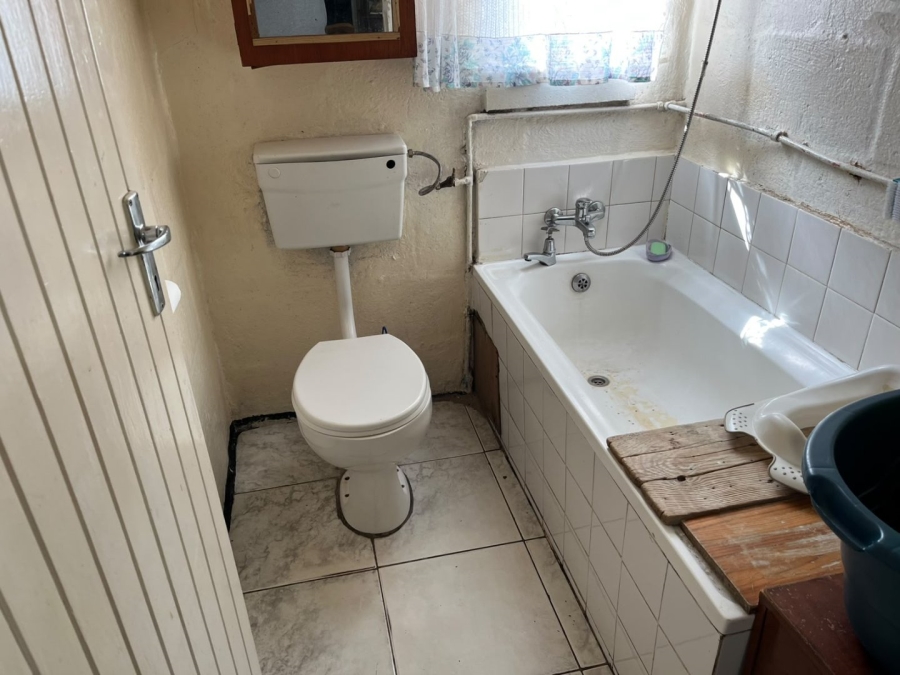 1 Bedroom Property for Sale in Valhalla Park Western Cape